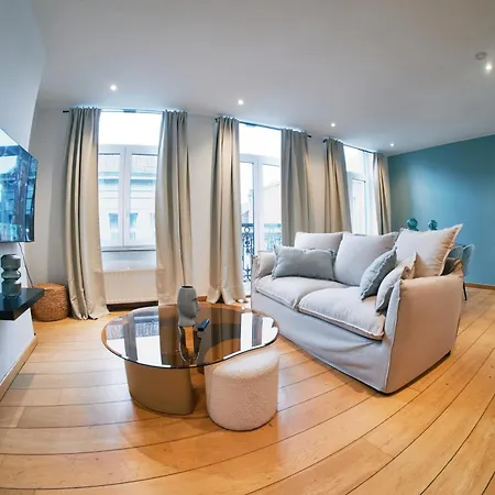Apartment Urbanchic Duplex Adalbert 2a Liege