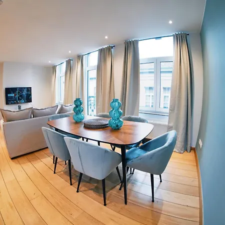 Urbanchic Duplex Adalbert 2a Apartment